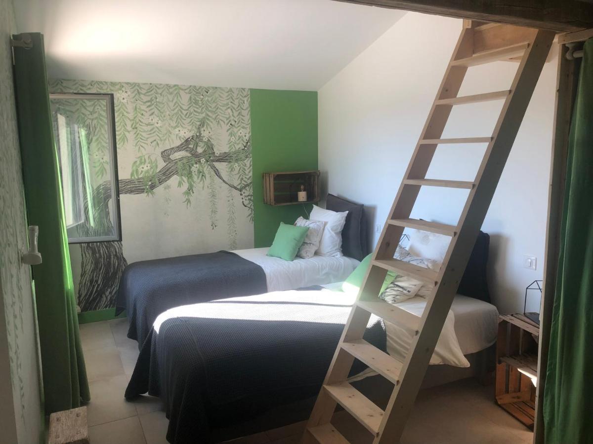 Châteauneuf-de-Gadagne La Tour Carree B&B 외부 사진